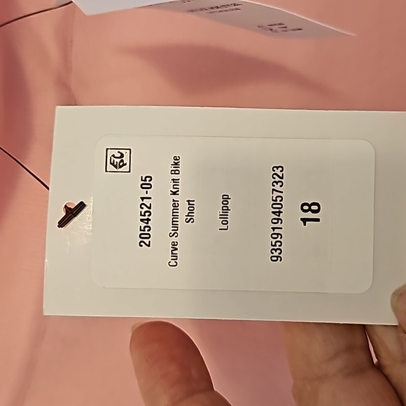 NWT COTTON:ON SHORTS - Picture 3 of 7